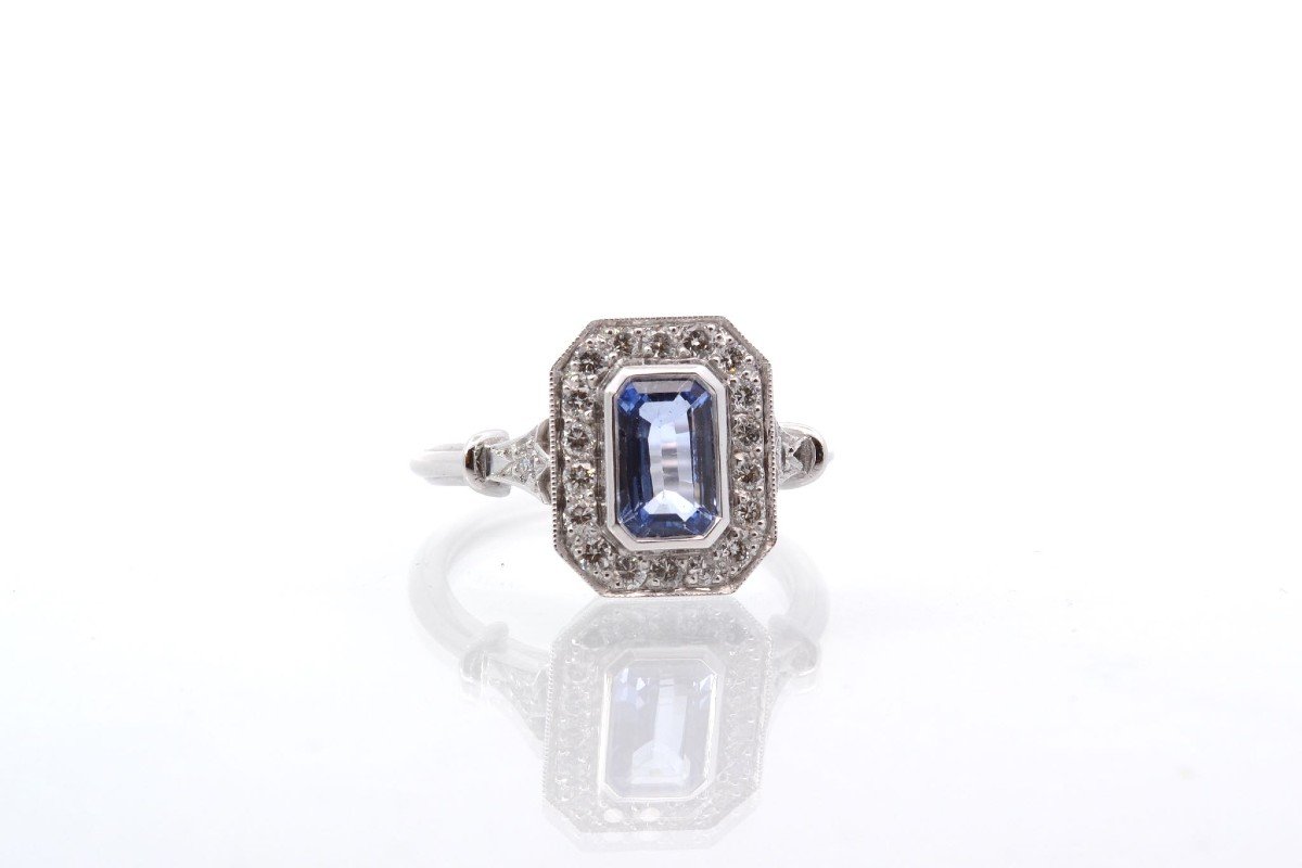 Bague Saphir De 1,42 Cts Et Diamants En Platine-photo-3