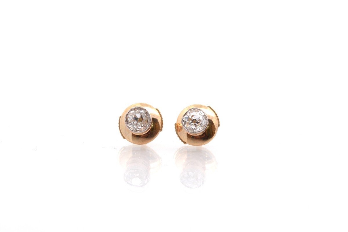 Diamond Stud Earrings In 18k Yellow Gold-photo-2