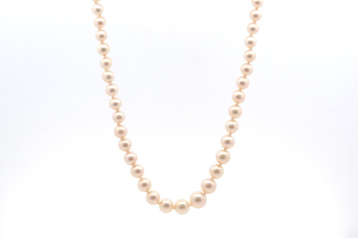 Cultured Pearl Necklace And Clasp In 18k White Gold-photo-2