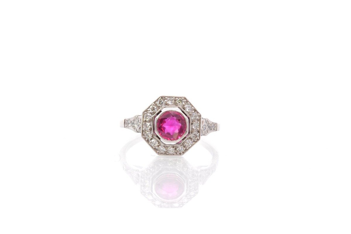 Art Deco Ruby And Diamond Ring In Platinum-photo-2