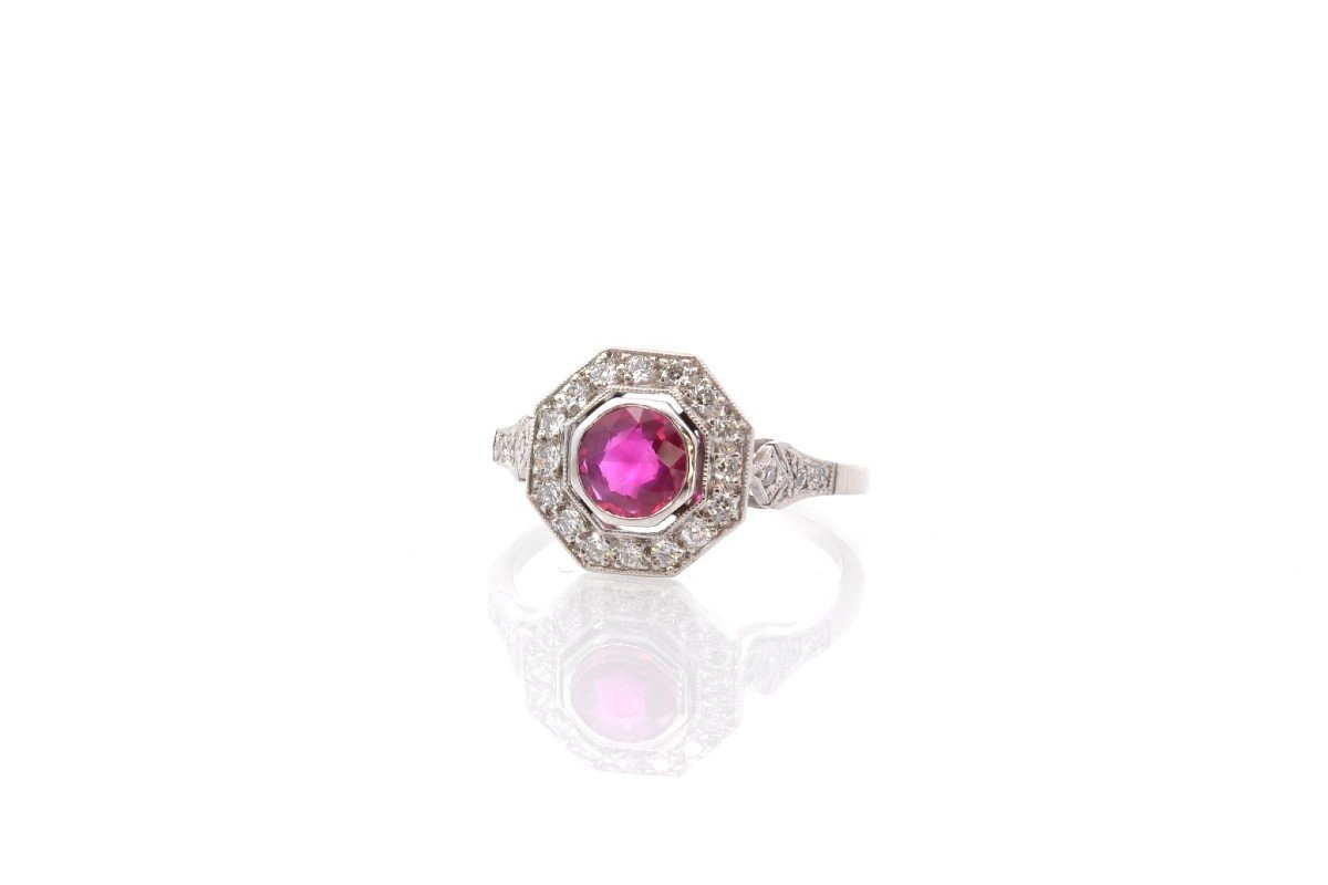 Art Deco Ruby And Diamond Ring In Platinum-photo-4