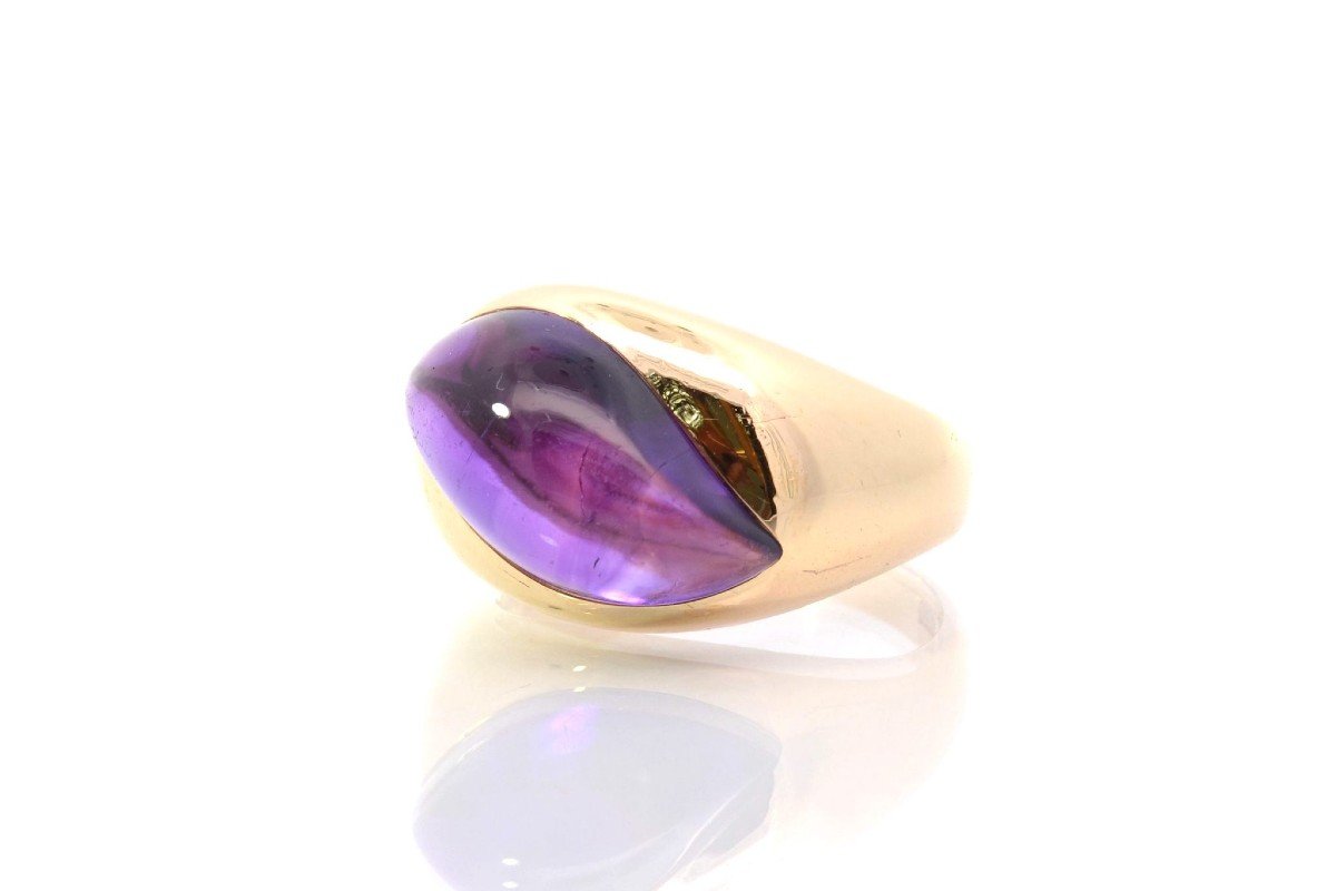 Amethyst Cabochon Ring In 18k Yellow Gold