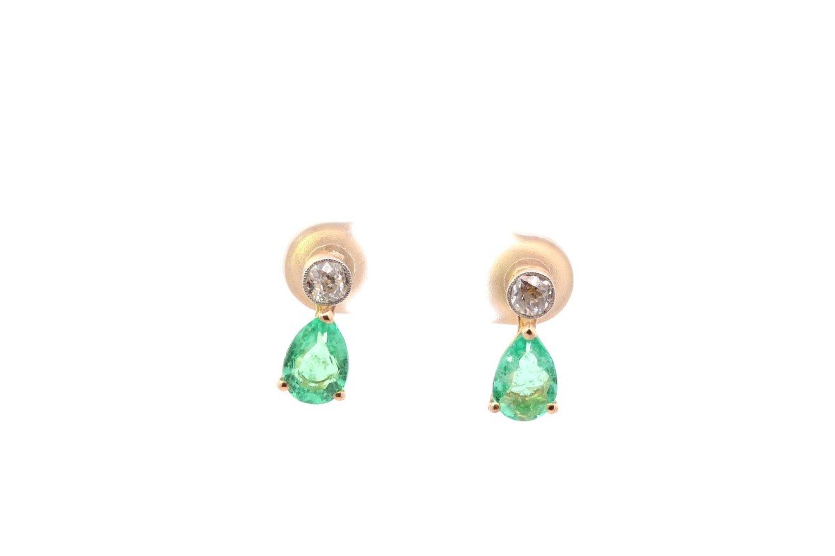 Emerald And Diamond Earrings In 18k Gold-photo-2