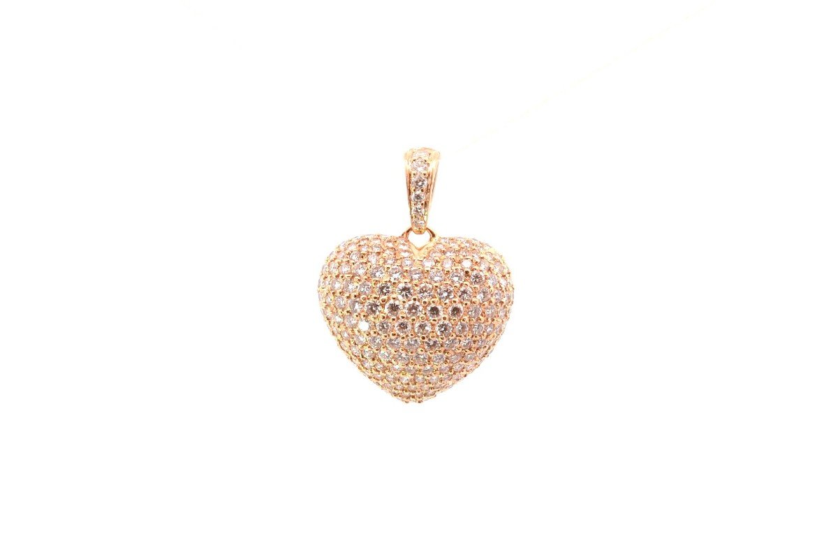 18k Gold Diamond Heart Pendant