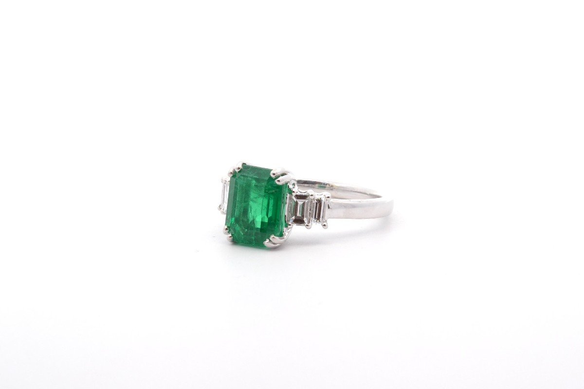 2.55cts Emerald And Diamond Ring-photo-4