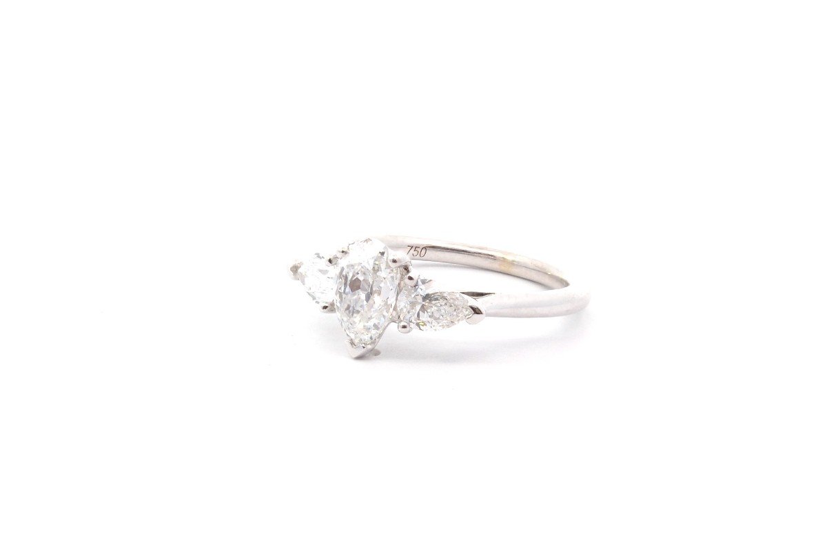 1ct D/si2 Pear Diamond Ring In 18k Gold