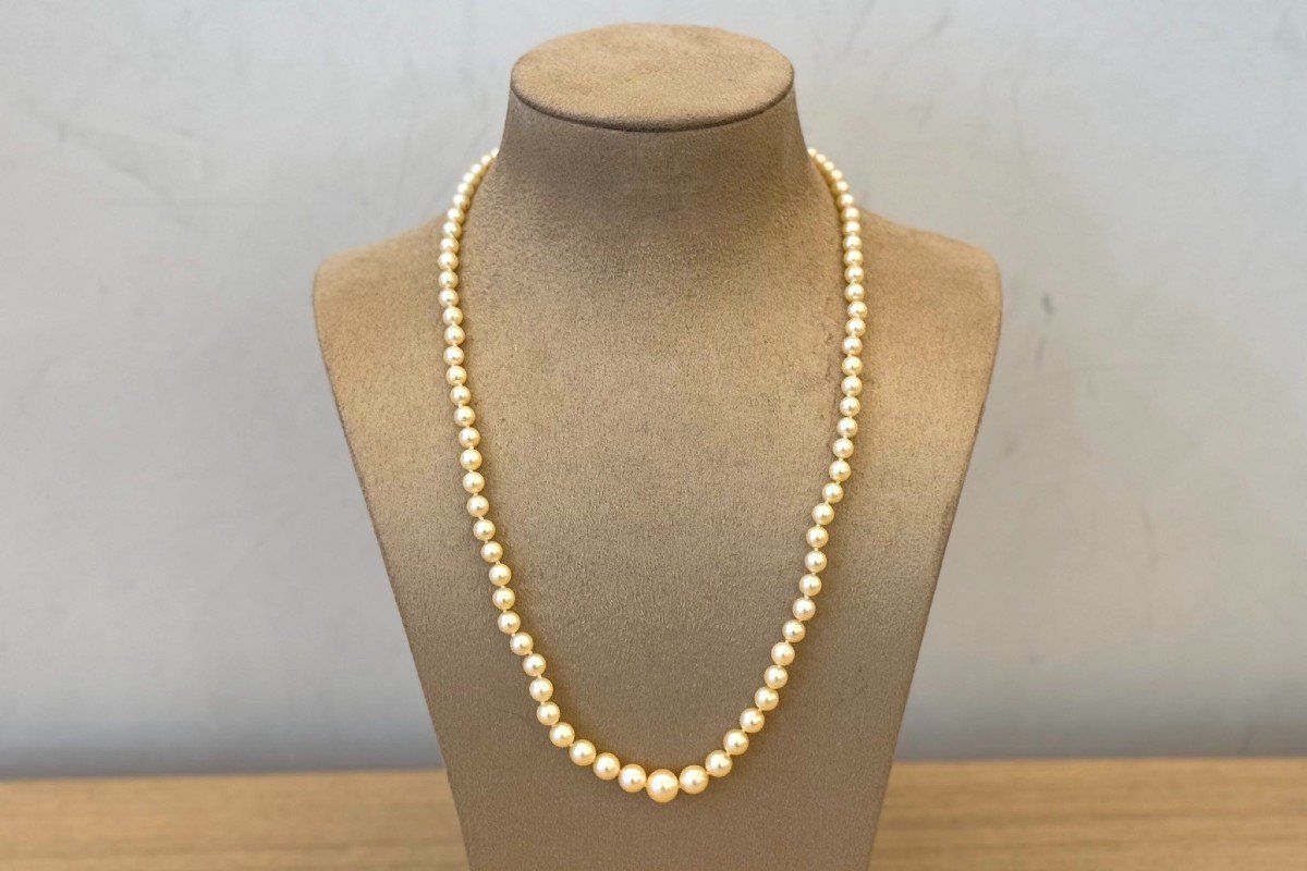 Cultured Pearl Necklace And Yellow Gold Clasp-photo-2