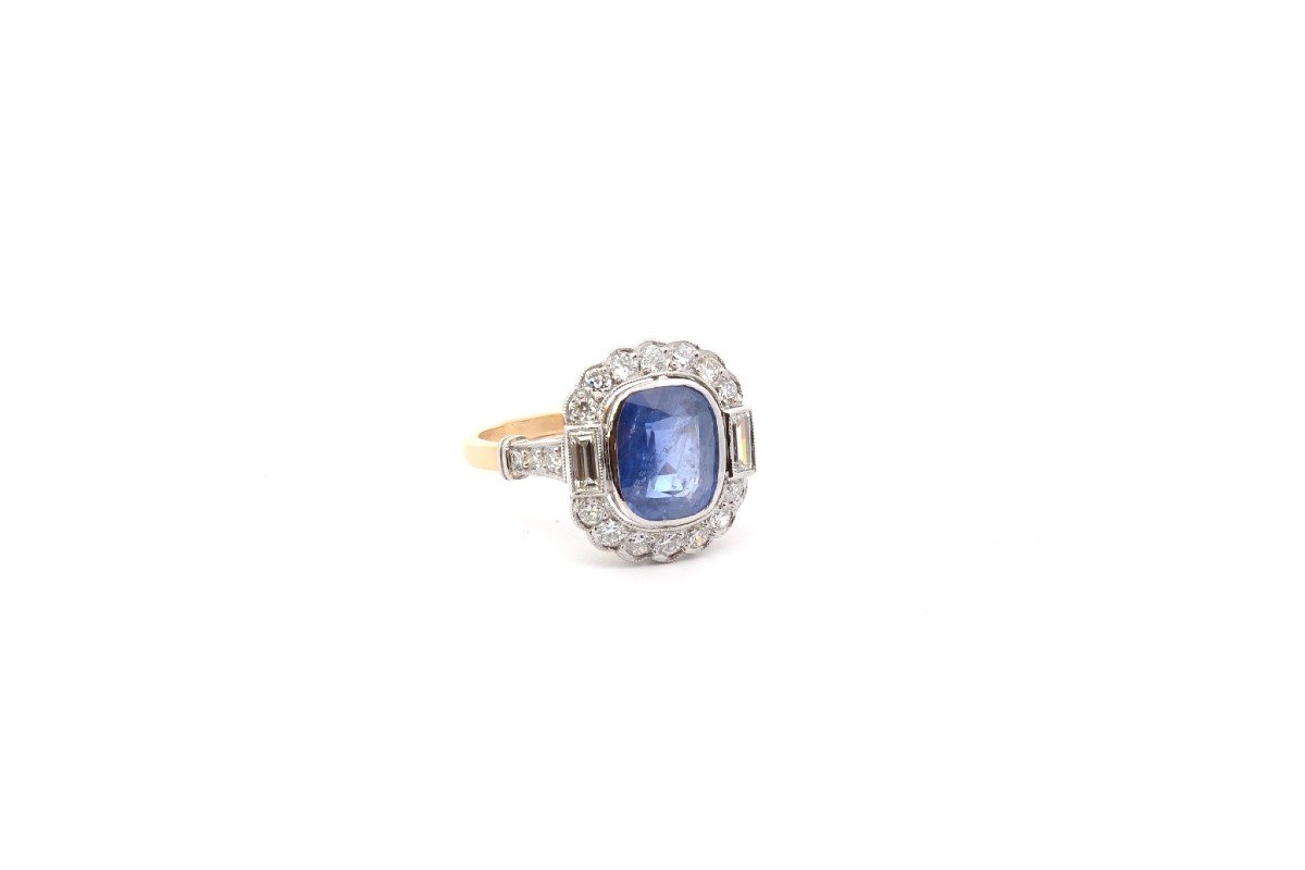 3.15ct Sapphire And Diamond Engagement Ring-photo-3