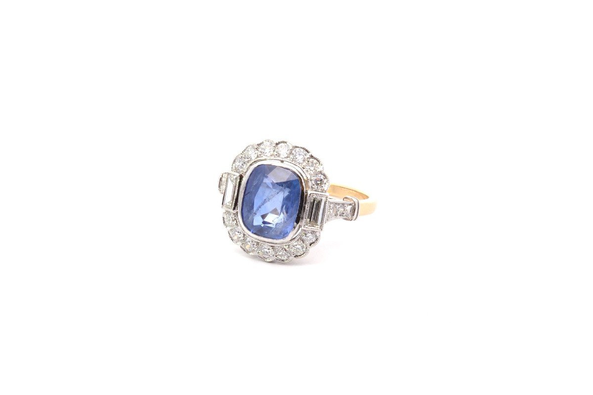 3.15ct Sapphire And Diamond Engagement Ring