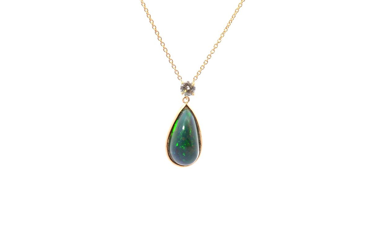 Opal And Diamond Necklace In Gold-photo-2