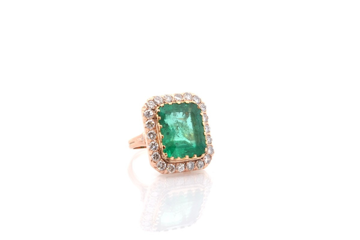 11.99ct Emerald And Diamond Ring In Gold-photo-3