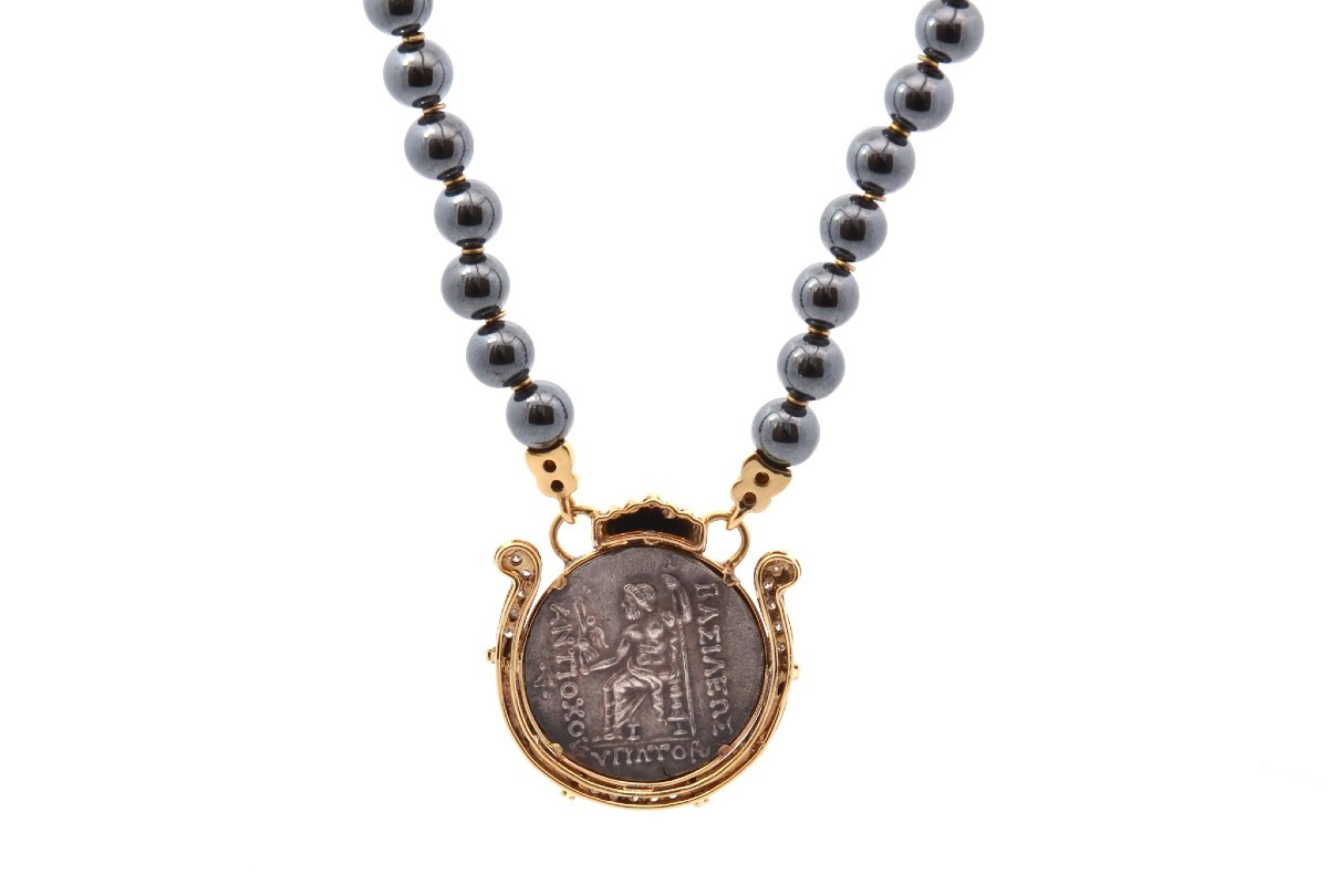 Gold And Antique Coin Pendant Necklace-photo-3