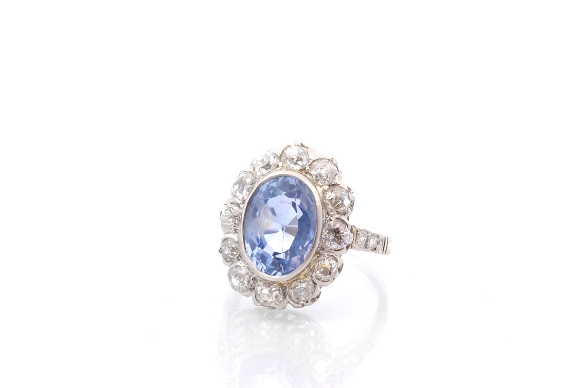 Bague Ancienne Saphir 5,46cts Et Diamants