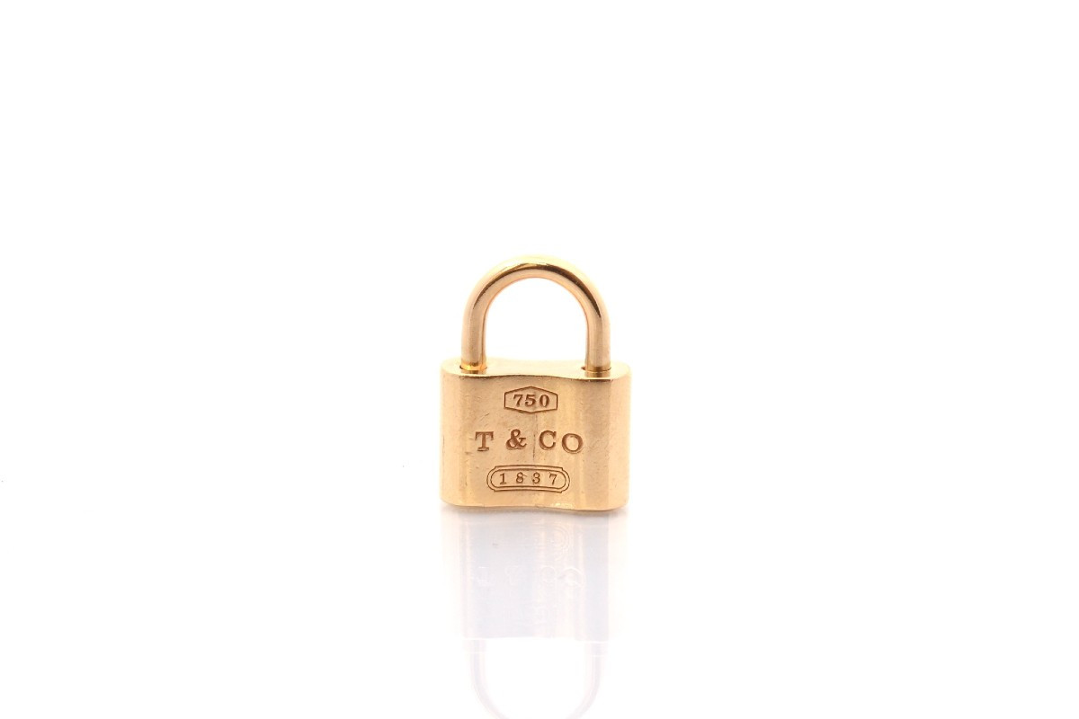 Tiffany & Co 18k Gold Padlock Pendant-photo-2