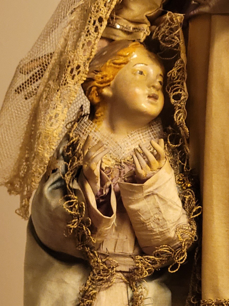 &quot; Vierge &agrave; l&#039;enfant &quot; sur socle en bois dor&eacute; -Travail Napolitain du XVIIIe Si&egrave;cle-photo-2