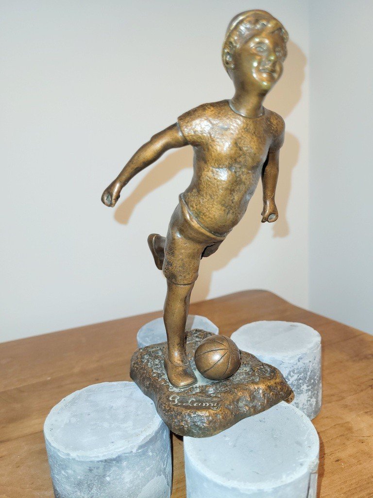 "young Footballer" Bronze By P. Lamy - Art Deco Period