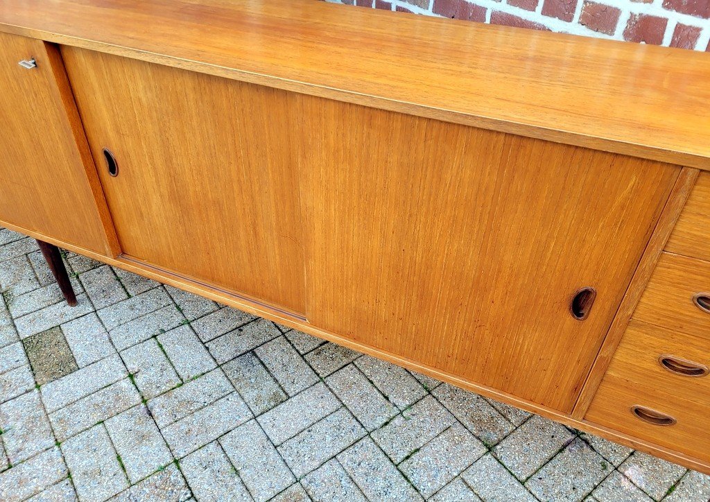 Large Scandinavian Sideboard From The 60s.-photo-3