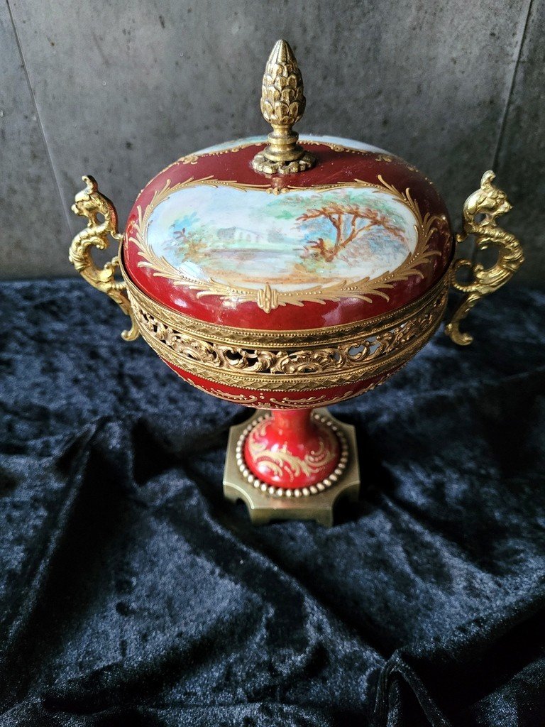 19th Century Sèvres Porcelain Candy Box -photo-7