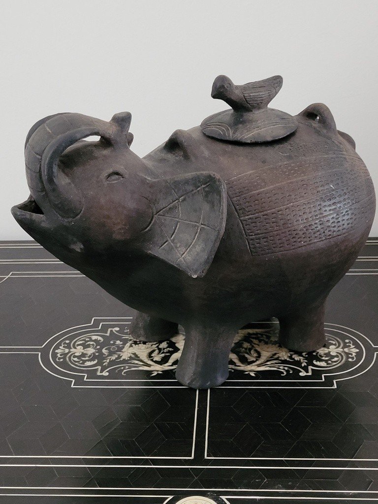 African Terracotta "zoomorph Teapot" In The Shape Of An Elephant 1950s