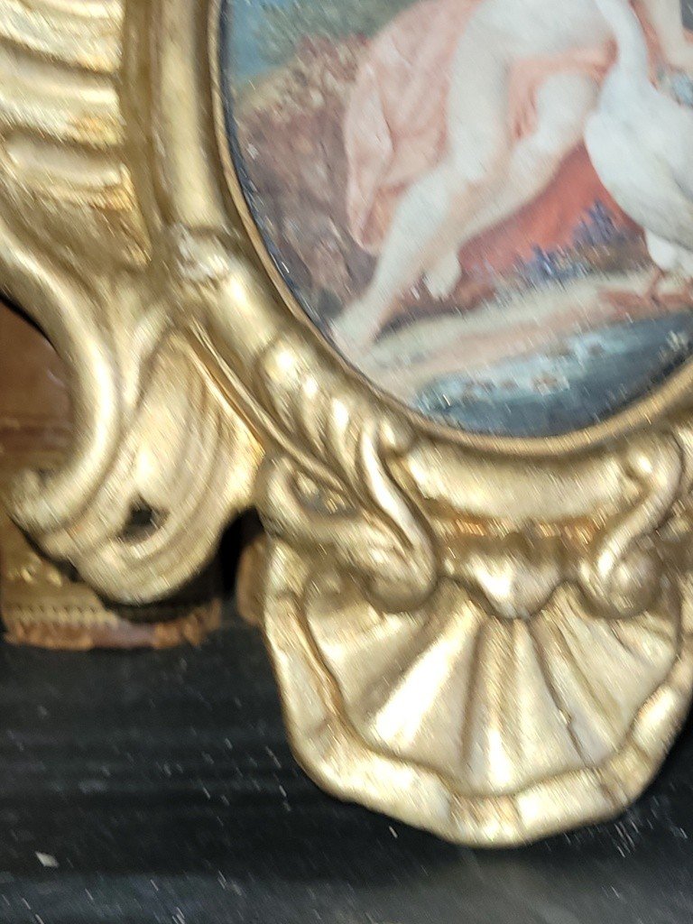 18th Century Painted Miniature From The Louis XV Period "leda And The Swan" - Gilded Carved Wooden Frame-photo-3