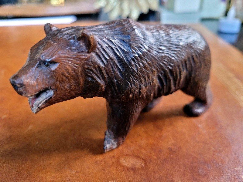  Black Forest "little Bear" In Carved Wood -photo-2