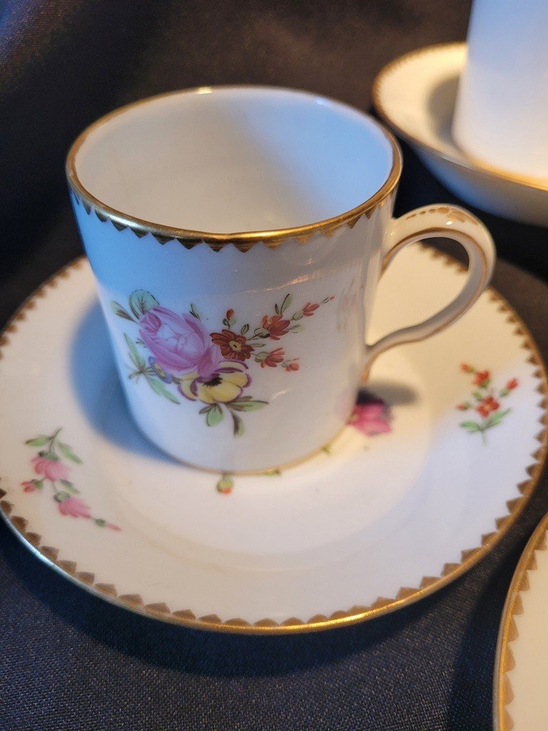  Lille - Manufacture Royale Au Dauphin - 18th Century Polychrome Porcelain Tea Service-photo-1