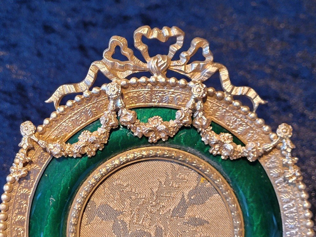  Cadre Louis XVI en Bronze avec Cerclage émaillé guilloché  sur cuivre - XIXe Siècle-photo-3