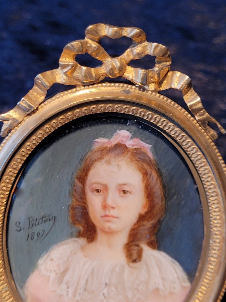  "portrait Of A Young Girl" Painted Miniature Signed Petitain 1897 - Louis XVI Frame In Bronze-photo-2