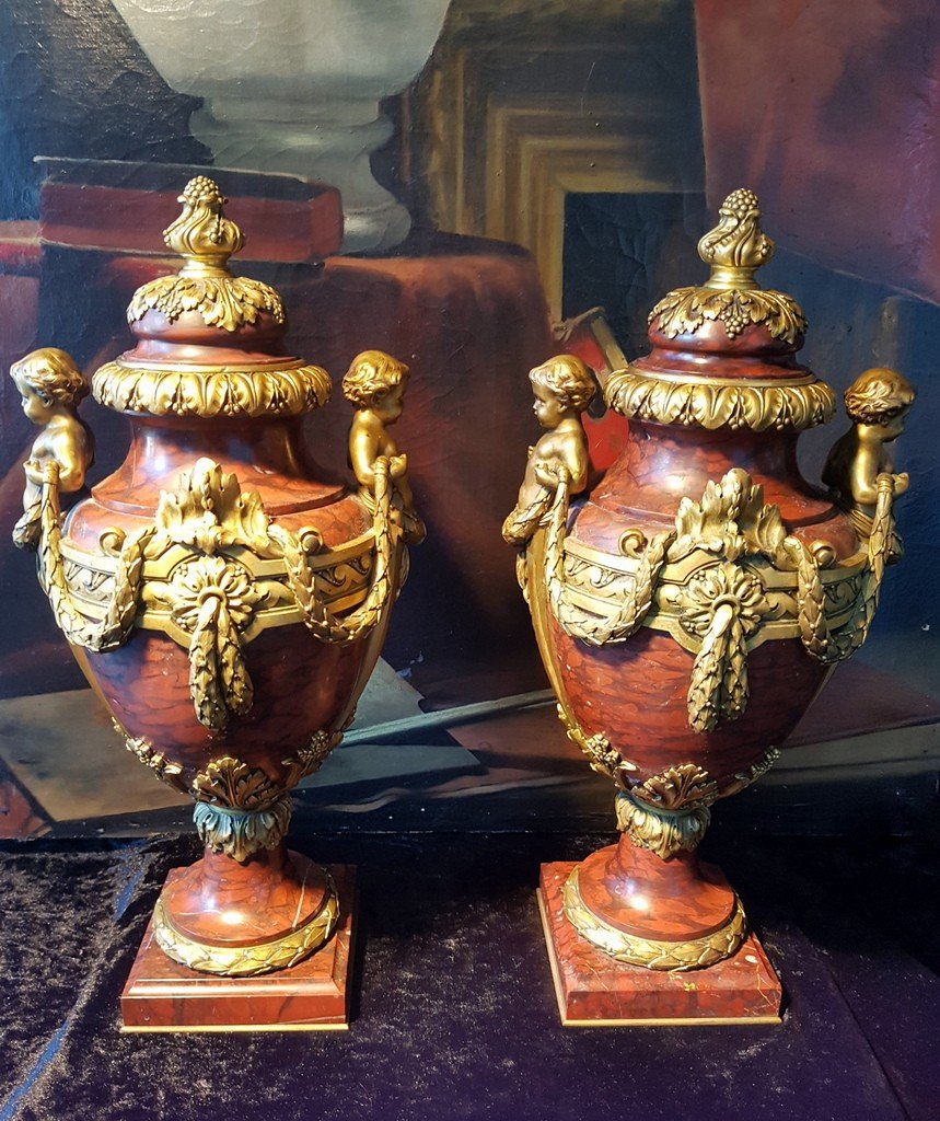 " Paire de Vases couverts Louis XVI " XIX e  Siècle - Marbre -Bronzes signés F. Barbedienne