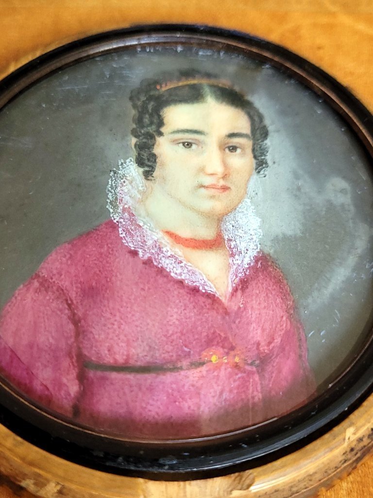 Ecrin  contenant Le Portrait d'une élégante - Miniature peinte - Signée Gonin 1819-photo-4