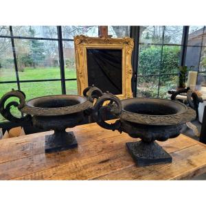  Large Pair Of Medici Cast Iron Basins - 19th Century 