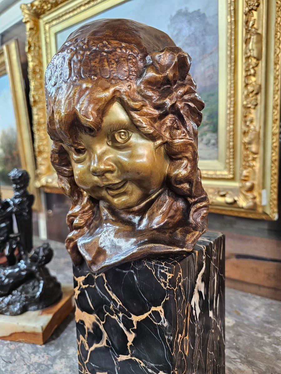 Juan Clará Ayats Face Of A Young Girl In Bronze On A Portor Marble Base-photo-3