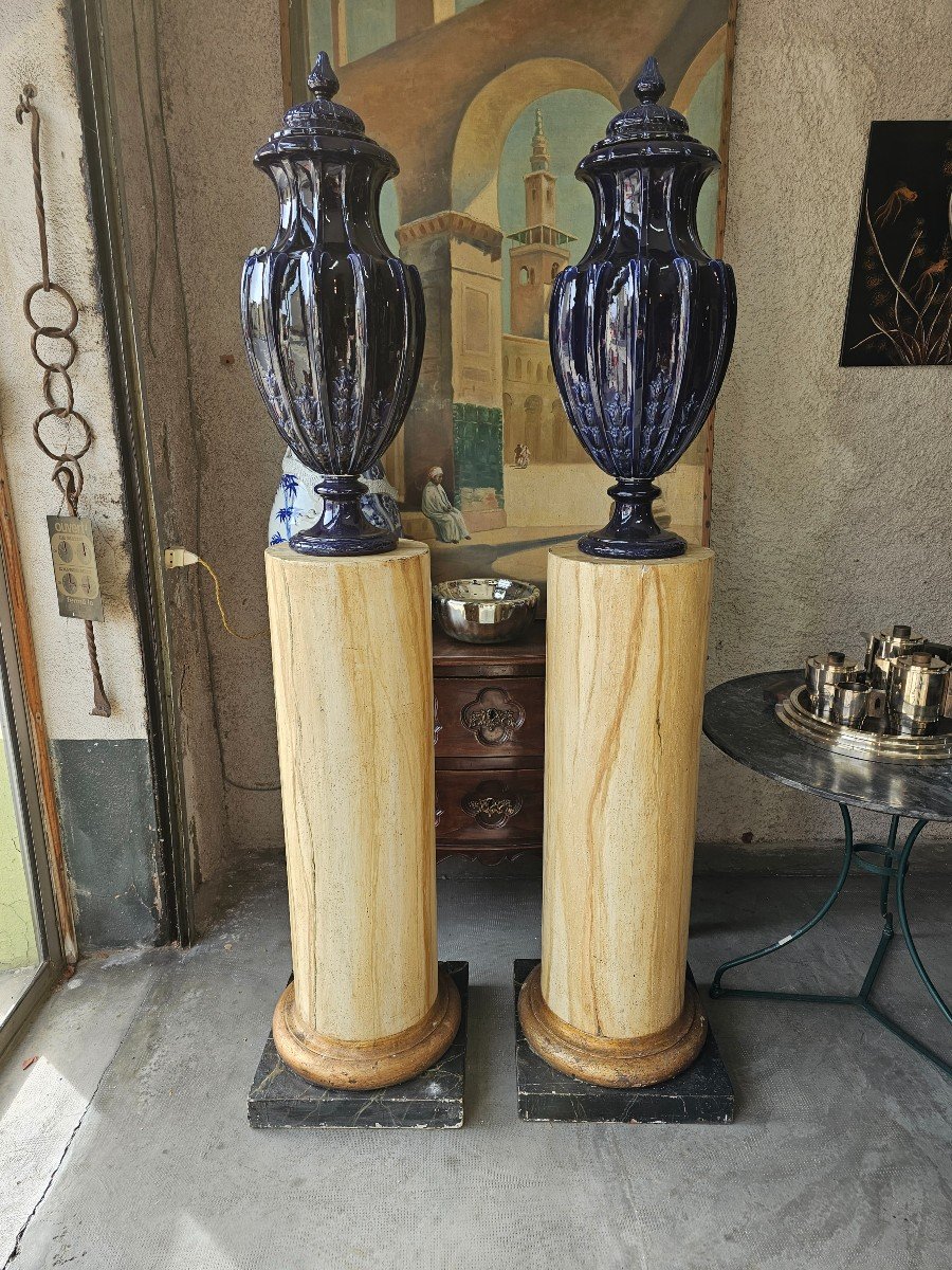 Pair Of Stuccoed And Painted Wooden Columns In Imitation Marble-photo-2