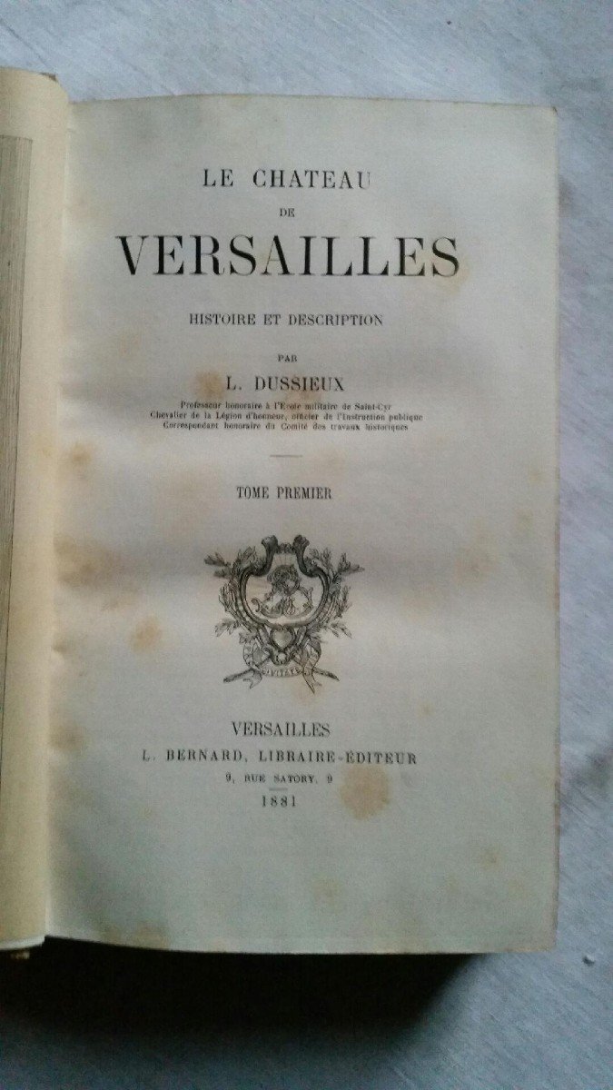 The Palace Of Versailles By Dussieux 1881 XIX 2 Volumes Very Well Bound-photo-3