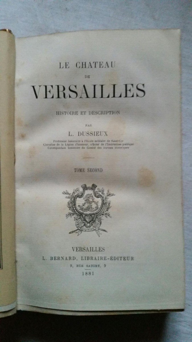 The Palace Of Versailles By Dussieux 1881 XIX 2 Volumes Very Well Bound-photo-4