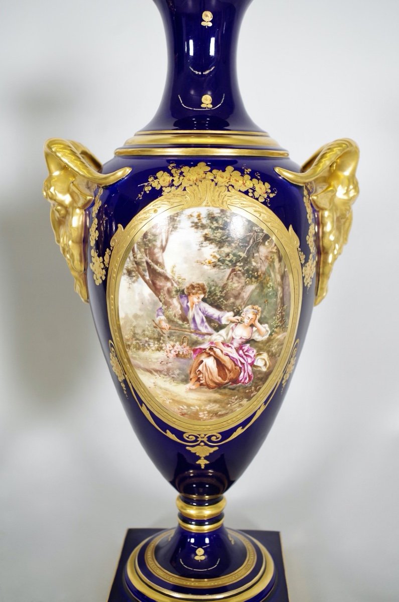 Gustave Asch : paire de vases en porcelaine style Sèvres-photo-6