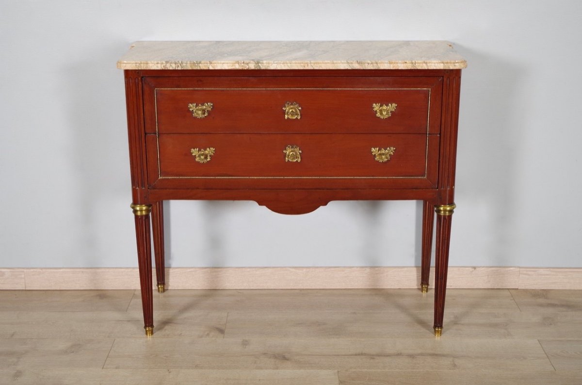 Commode style Louis XVI estampillée Mailfert