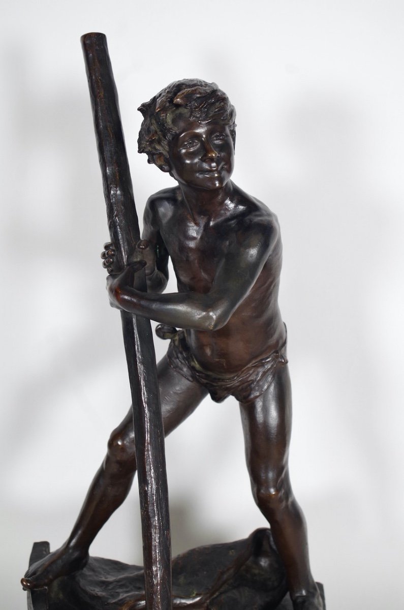 Bronze By Auguste Maillard: A Winner With A Scull-photo-2