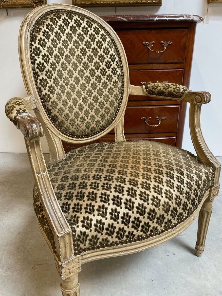 Paire de fauteuils laqués époque Louis XVI-photo-4