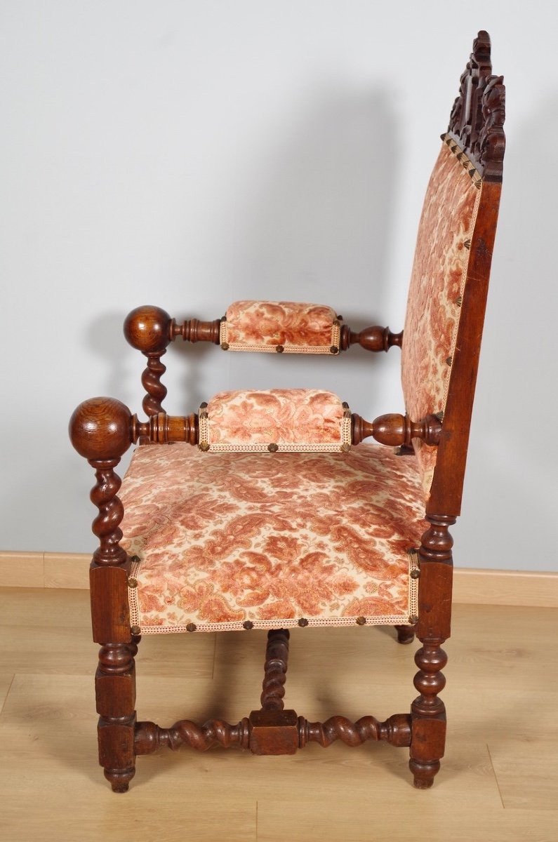 Fauteuil style Louis XIII-photo-3