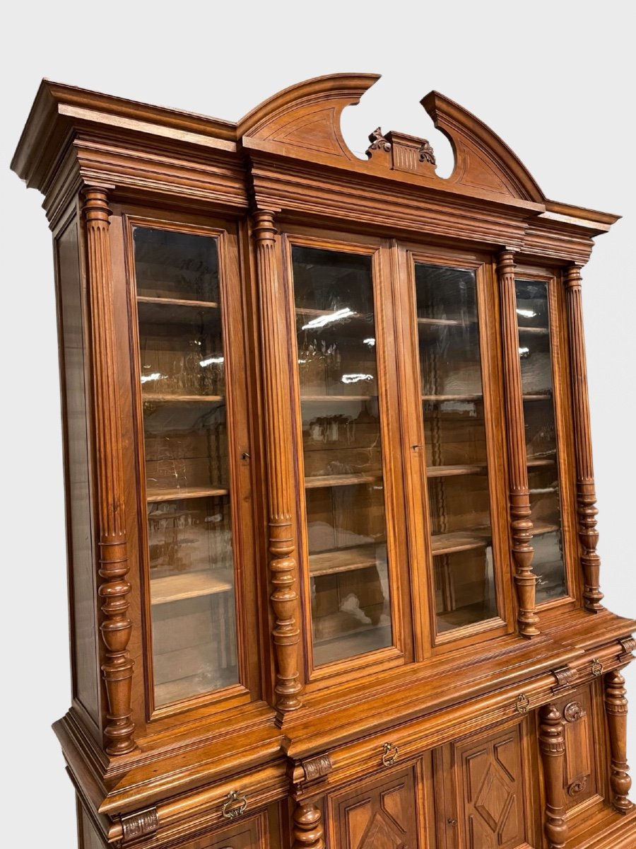 Renaissance Style Walnut Bookcase 1900-photo-4