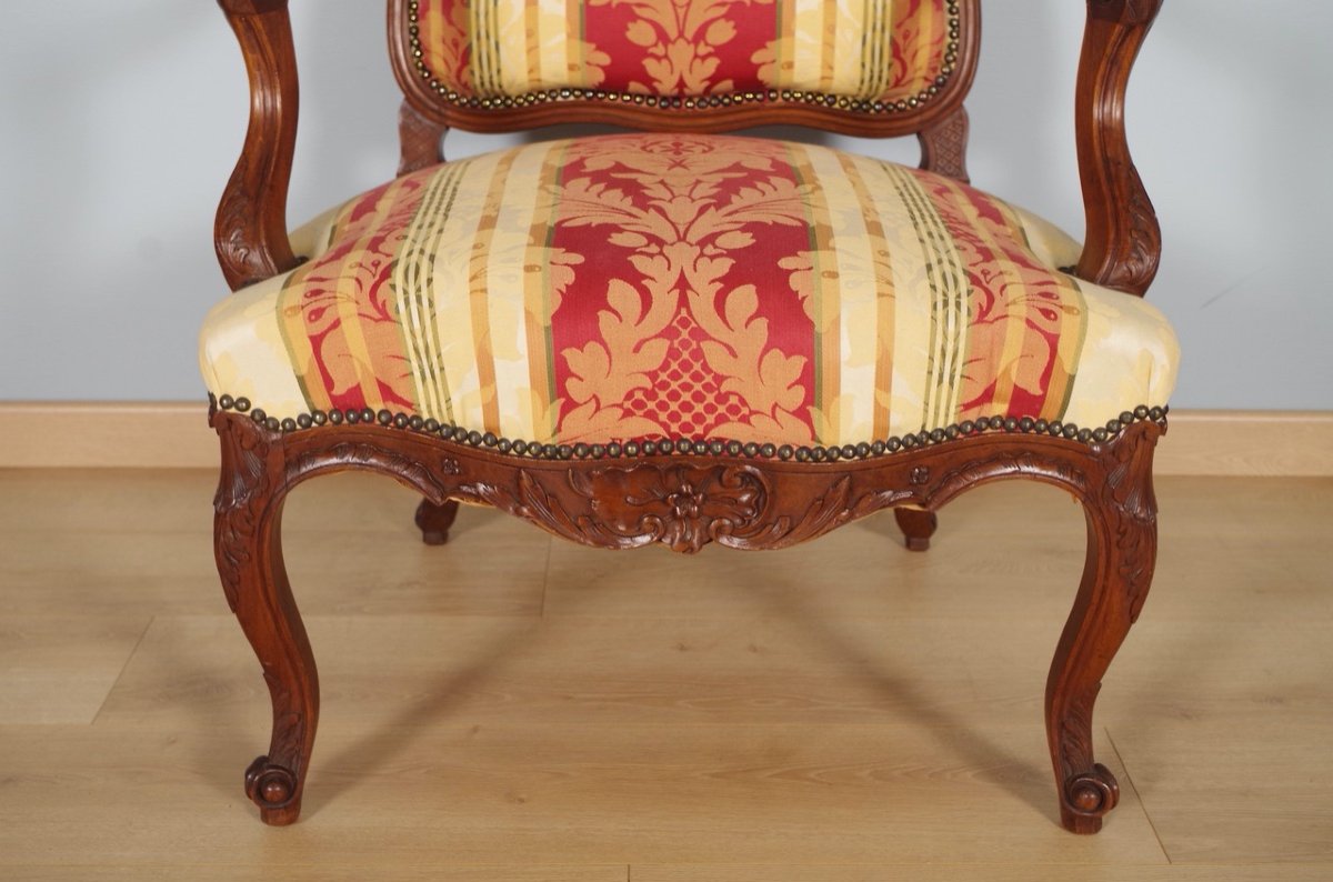 Pair Of Regency Style Walnut Armchairs-photo-2