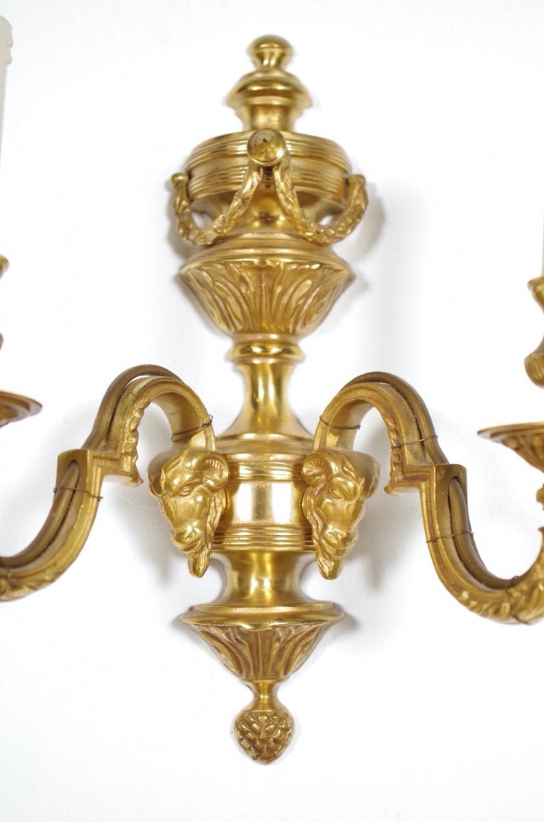 Quatre appliques style Louis XVI bronze doré-photo-2
