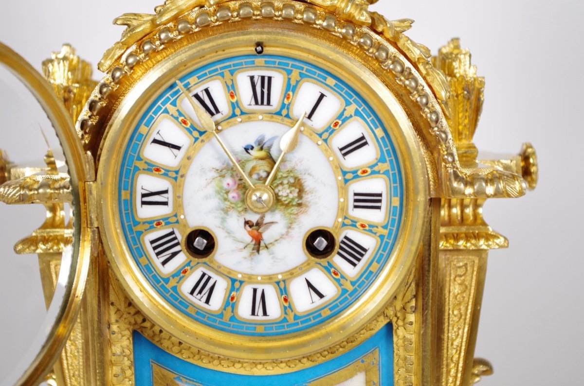 Louis XVI Style Gilt Bronze And Sèvres Style Porcelain Clock-photo-4