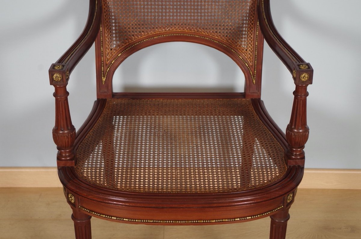 Mercier Frères à Paris : paire de fauteuils style Louis XVI-photo-4