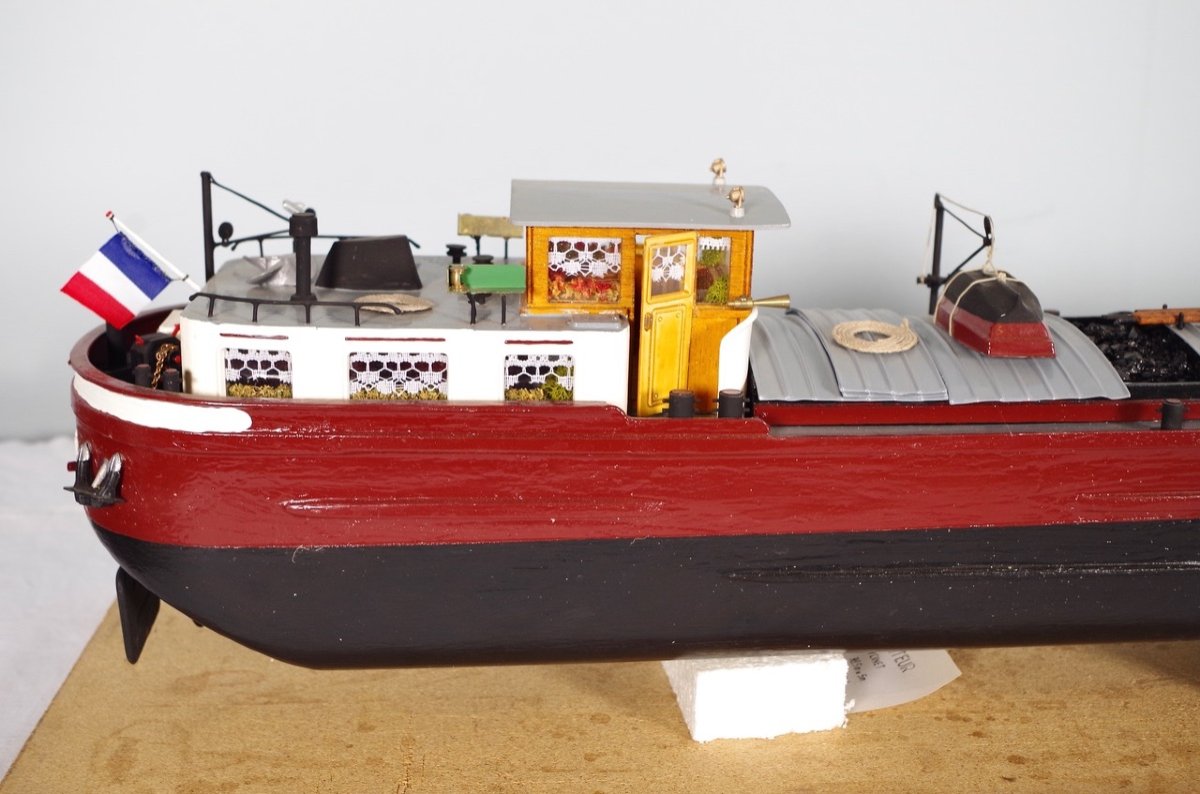 Barge Model: Self-propelled Freycinet Type-photo-3