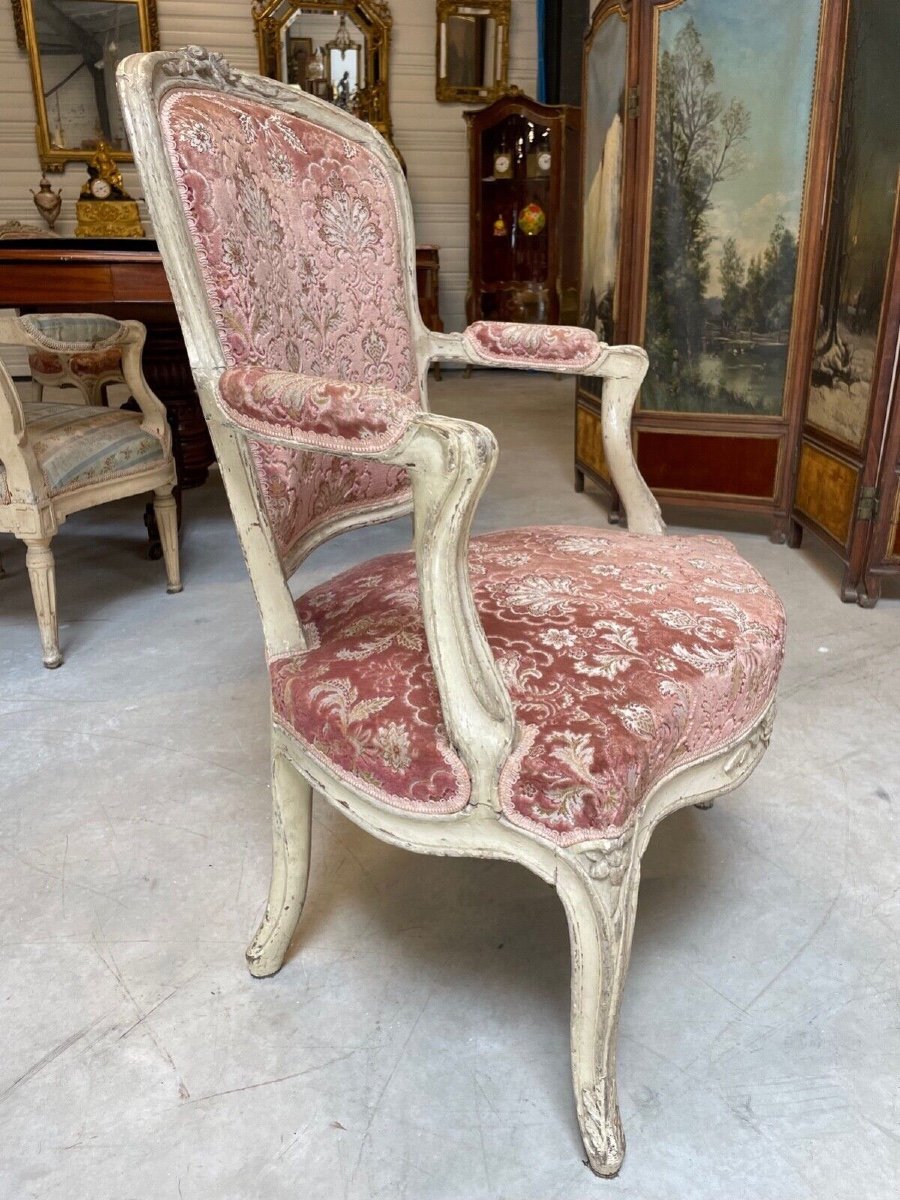 Louis XV Period Painted Armchair-photo-3