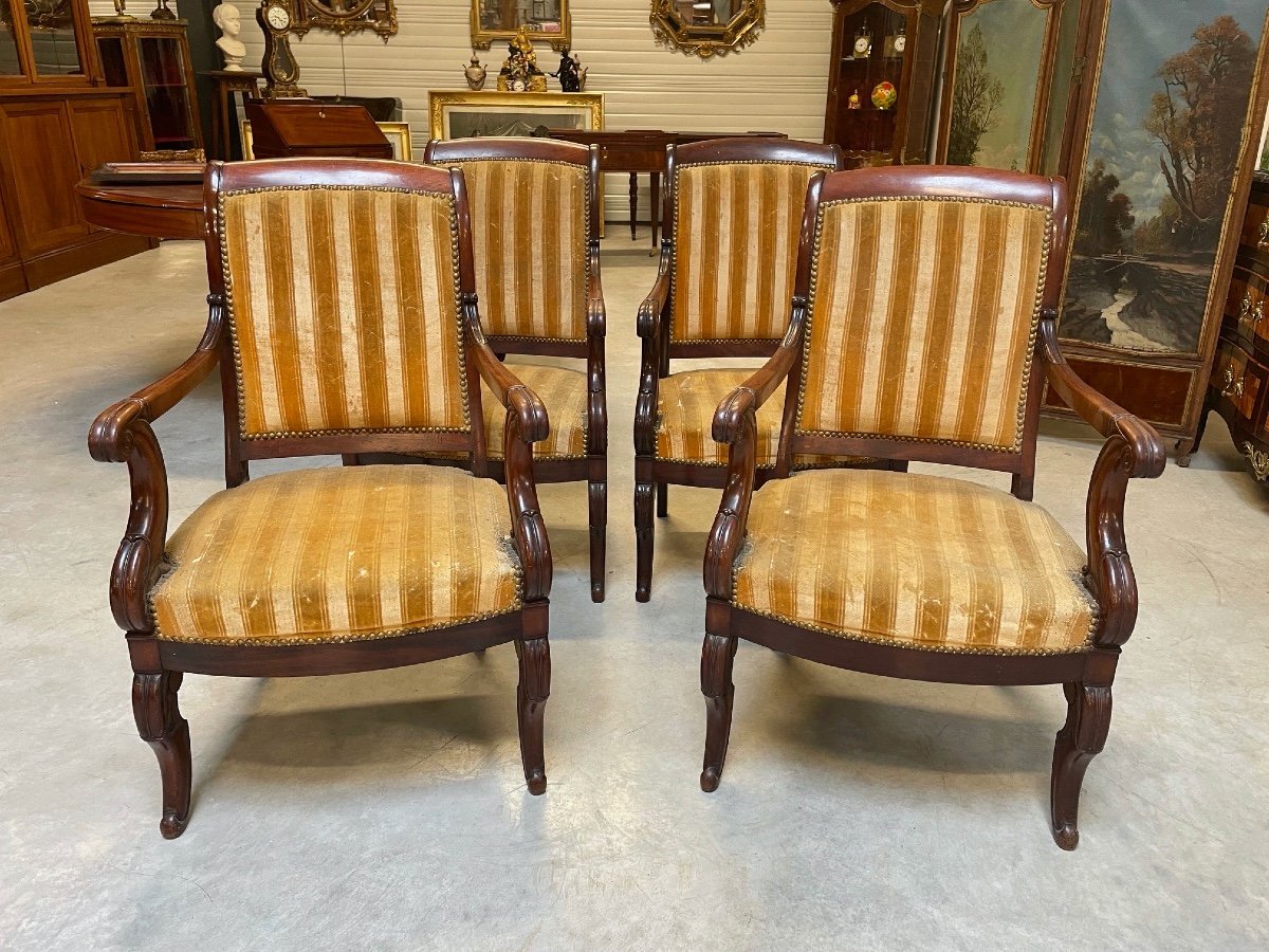 Four Restoration Period Armchairs-photo-2