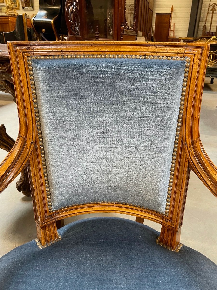 André Mailfert : paire de fauteuils style Louis XVI-photo-2