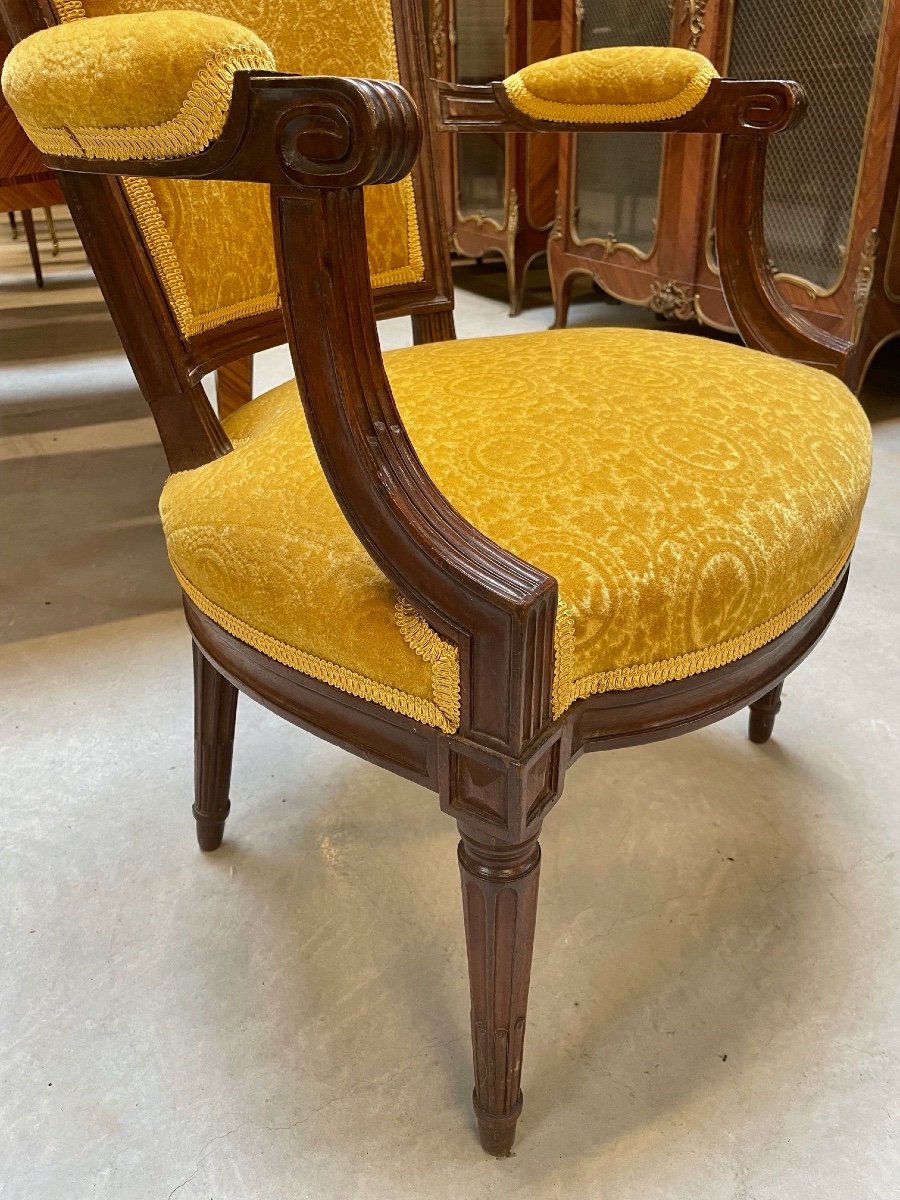 Paire de fauteuils époque Louis XVI-photo-7